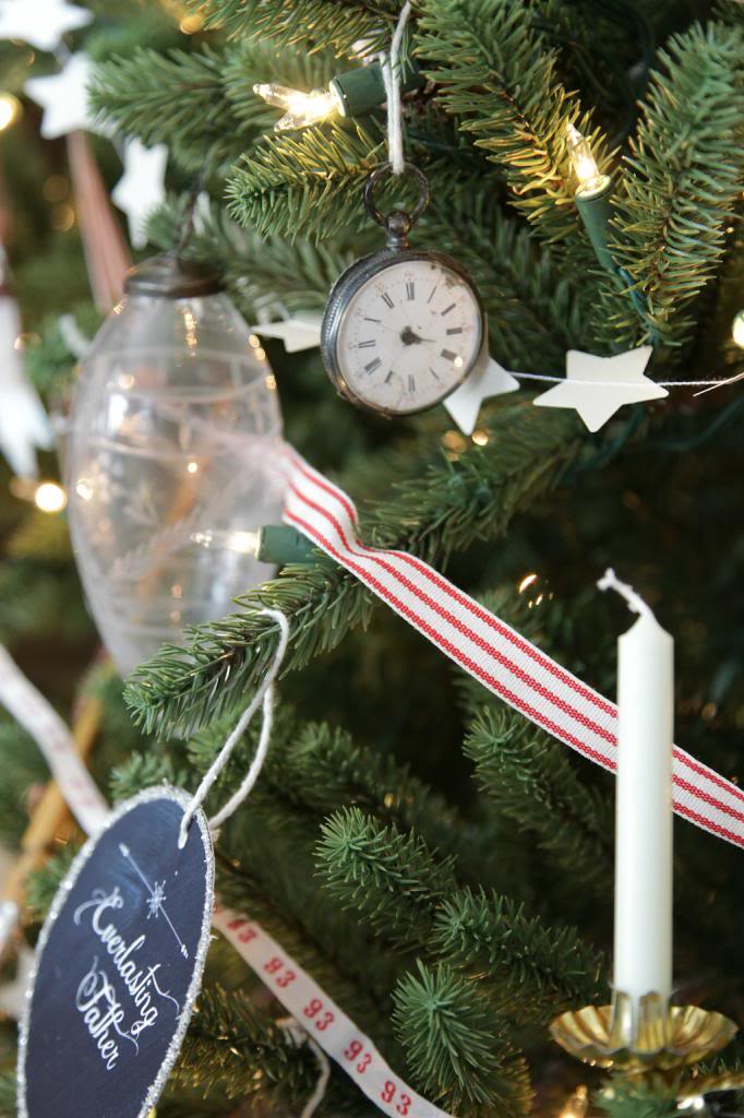 Balsam Hill - 2019 Holiday 1 - Farmhouse Christmas Ornaments