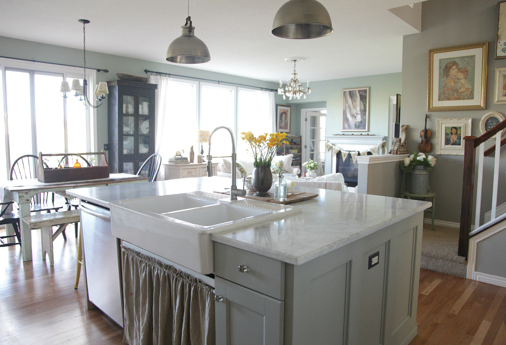 My Experience of Living With Marble Countertops: One Year Later