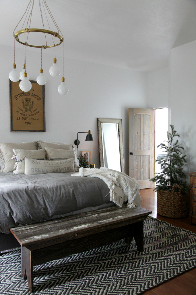 Modern Farmhouse Bedroom {Simple + Christmas} - Jeanne Oliver