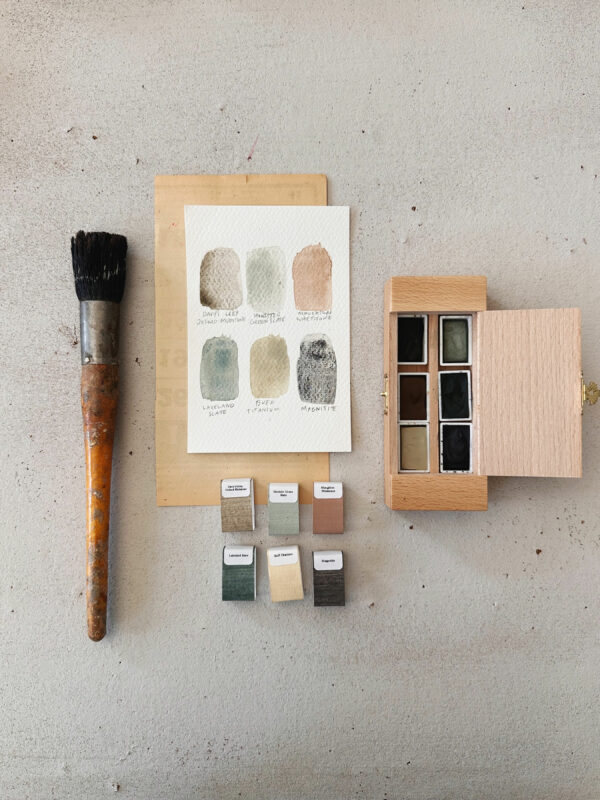 Paris | Vintage Mineral Watercolor Wooden Box Set